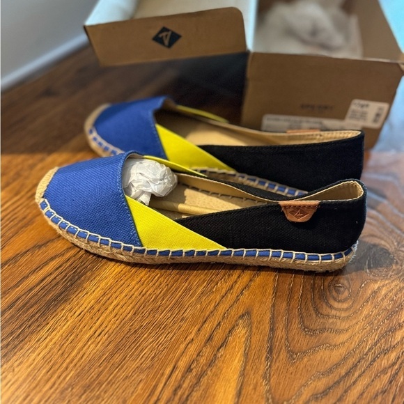 NWT SPERRY CAPE colour block yellow black and blue (US 6.5) - Picture 2 of 7